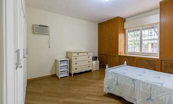 Imagem 6: Casa com 3 quartos, 204 m², à venda por R$ 1.600.000