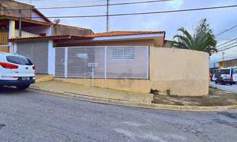 Imagem 2: Casa Térrea Esquina 112m², 3 Quartos, 1 Suíte - Parque Jataí