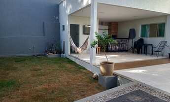 Imagem 3: Casa setor jaó a venda possui 250 m2 de área construida e 450m2 de lote