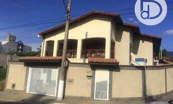 Imagem 2: Casa com 3 dormitórios à venda, 320 m² por R$ 1.400.000,00 - Pinheirinho - Vinhedo/SP