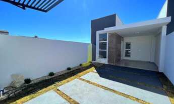 Imagem: Casa Moderna com sobra de terreno