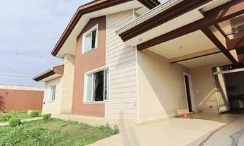 Imagem: Linda e ampla casa no Xaxim!!!!