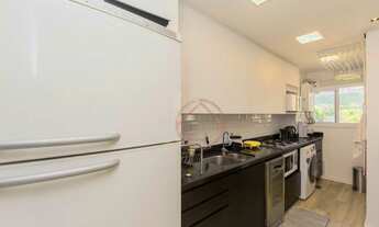 Imagem 6: Apartamento / 2 dormitórios / 1 suíte / 1 vaga / Teresópolis / Porto Alegre