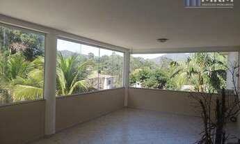 Imagem 7: Casa com 6 dormitórios à venda, 580 m² por R$ 950.000,00 - Maria Paula - Niterói/RJ