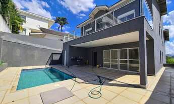 Imagem 4: Casa de condomínio sobrado para venda tem 370 metros quadrados com 4 quartos