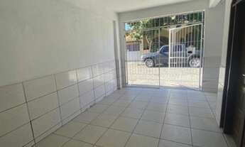 Imagem 4: Alugo casa de 03 quartos no Ibes