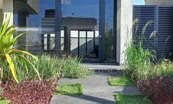 Imagem 4: Casa de condomínio sobrado para venda tem 304 metros quadrados com 3 quartos