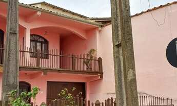 Imagem 3: Excelente sobrado com área de churrasqueira com vista para a lagoa!