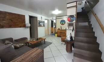 Imagem 5: Excelente casa com 5 quartos, sendo 2 suítes, 1 sala espaçosa, 3 banheiros, 2 vagas de ga