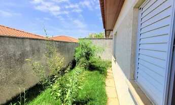 Imagem 3: Casa á Venda de 2 Dormitórios com Quintal em Condomínio Fechado em Sumaré