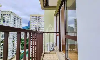 Imagem 4: Varanda, 2 quartos, suíte, dependências completas. 1 vaga na escritura. Infratotal!!!!