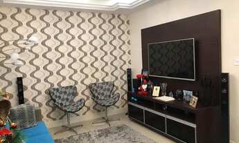 Imagem 2: Casa para venda possui 200 metros quadrados com 3 quartos em Jardim Amália - Volta Redonda