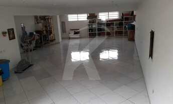 Imagem 7: Casa com 242 m2 de área construída, 3 quartos, sendo 1 suíte, quintal e 6 vagas na Vila Gu