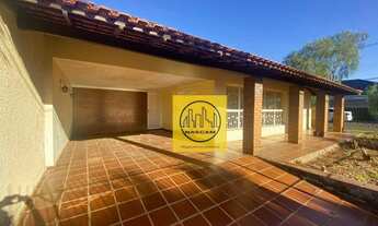 Imagem 2: Casa com 3 dormitórios para alugar, 282 m² por R$ 2.600/mês - Jardim Paulista - Ourinhos/S