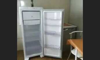 Imagem: Kit net na tapera 1000,00 leia anúncio