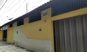 Imagem 3: Casa para venda possui 200 metros quadrados com 3 quartos em Prefeito José Walter - Fortal