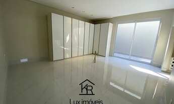 Imagem 2: 4 suítes, fino acabamento na Ponta Negra, aceita financiamento