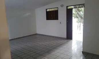 Imagem 2: Casa com 3 quartos em Tirol - Natal - RN