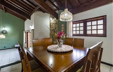 Imagem 9: RP4 RE/MAX VENDE Casa em Condomínio 3 suítes 2 vagas 304m² R$ 1.260.000 São Joaquim Valinh