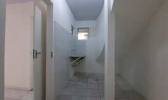 Imagem 6: Casa para aluguel possui 80 metros quadrados com 2 quartos em Cajazeiras VI - Salvador - B