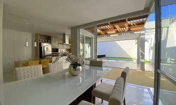 Imagem 5: Casa Duplex Alto Padrão na Praia do Morro em Guarapari- ES- Support Corretora de Imóveis