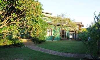 Imagem 2: Excelente casa com ótima localização no bairro Rio Tavares, em Florianópolis