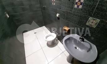 Imagem 2: Casa para aluguel, 3 quartos, 2 vagas, SEGISMUNDO PEREIRA - UBERLANDIA/MG