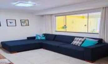 Imagem: Vendo sobrado 3 quartos no Qn 1 Riacho Fundo