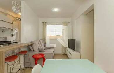 Imagem 2: Apartamento para Aluguel - Vista Alegre, 1 Quarto, 45 m2