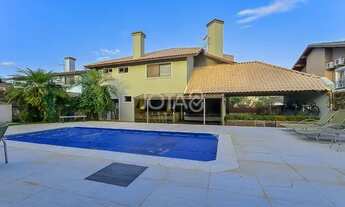 Imagem: CASA COM 4 SUÍTES, ESPAÇO GOURMET E PISCINA!