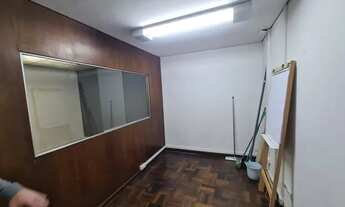 Imagem 4: Escritório para aluguel possui 50 metros quadrados em Alto da Rua XV - Curitiba - PR