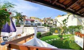 Imagem 2: Casa de 4 dormitórios (1 suíte) e 4 vagas de garagem à venda no Centro, em Florianópolis-S