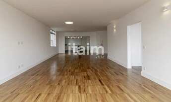 Imagem 2: Apartamento à venda em Higienópolis com 270m² todo reformado