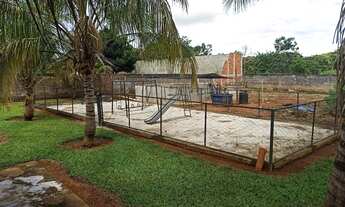 Imagem 4: VENDO/TROCO CHÁCARA URBANA com 2 casas e piscina em área tranquila