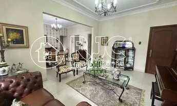 Imagem 3: Rua Conde de Bonfim, Largo da 2º Feira , farto comercio e transportes ao redor