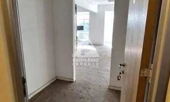 Imagem 4: Oportunidade Imperdível! Sala Comercial à Venda no Início do Centro