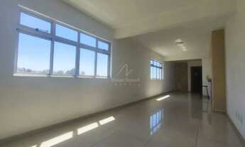 Imagem 2: Apartamento com 3 quartos (1 suíte) no bairro Santa Tereza