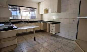 Imagem 2: Sobrado para aluguel 3 quartos 1 suíte 4 vagas Jaçatuba - Santo André - SP