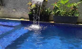 Imagem 7: Espaço com piscina e área gourmet