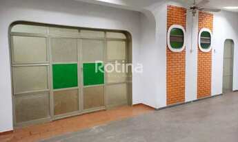 Imagem: Casa à venda, 4 quartos, Santa Mônica