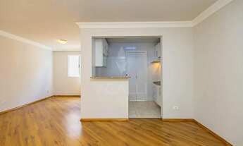 Imagem 4: Apartamento à venda no bairro SANTA CÂNDIDA, CURITIBA - PR