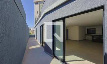 Imagem 6: Apartamento à Venda - Vila Paris, 4 Quartos, 199 m2