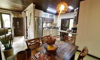 Imagem 11: Casa charmosa e aconchegante no centro de Sombrio, com três quartos