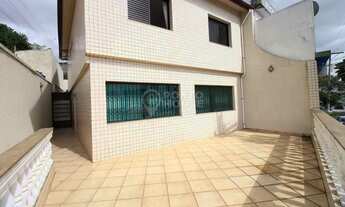 Imagem 2: Oportunidade Ótimo Sobrado à venda no bairro Ipiranga, 4 dormitórios, 2 suítes e 3 vagas