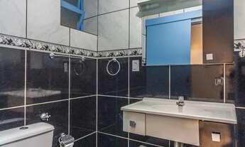 Imagem 7: 2 Dormitórios com pátio, área de serviço e churrasqueira no Bairro Petrópolis