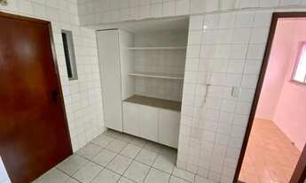 Imagem 7: Apartamento amplo, 3/4, suíte, varanda, 2 vagas soltas, Caminho das Árvores