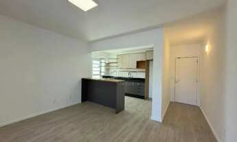 Imagem 7: Apartamento reformado com 3 dormitórios no Marazul no Abraão