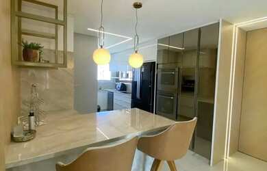 Imagem 2: Imóvel para aluguel possui 130 metros quadrados com 4 quartos em Centro - Balneário Cambor