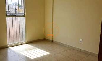 Imagem 3: Aluga-se apto com ótima localização 2 dorm, 1 garagem coberta, uma quadra da Rua do retiro