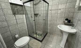 Imagem 2: Casa disponível para o carnaval à 200m na rua do parque em Piúma/ES